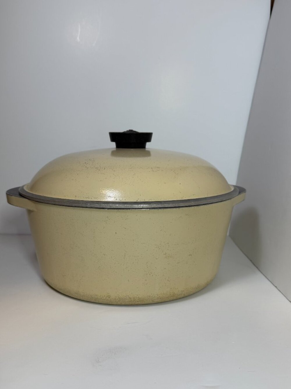 Vintage Club Cookware Aluminum 5 QT Stockpot in Harvest Gold